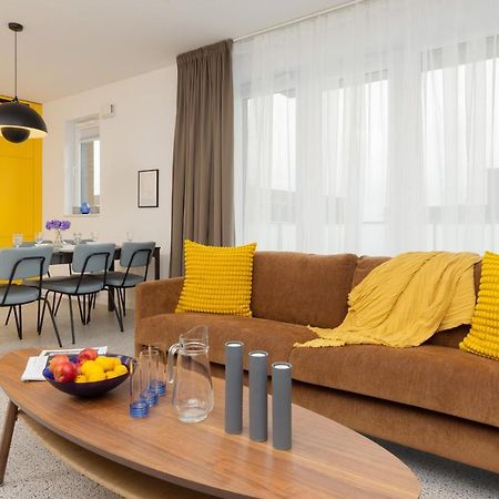 Trendy & Spacious 3-Room Apartament Warsaw Wilanow By Noclegi Renters Luaran gambar