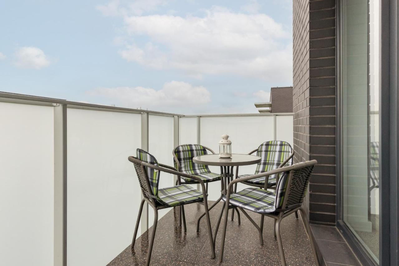 Trendy & Spacious 3-Room Apartament Warsaw Wilanow By Noclegi Renters Luaran gambar