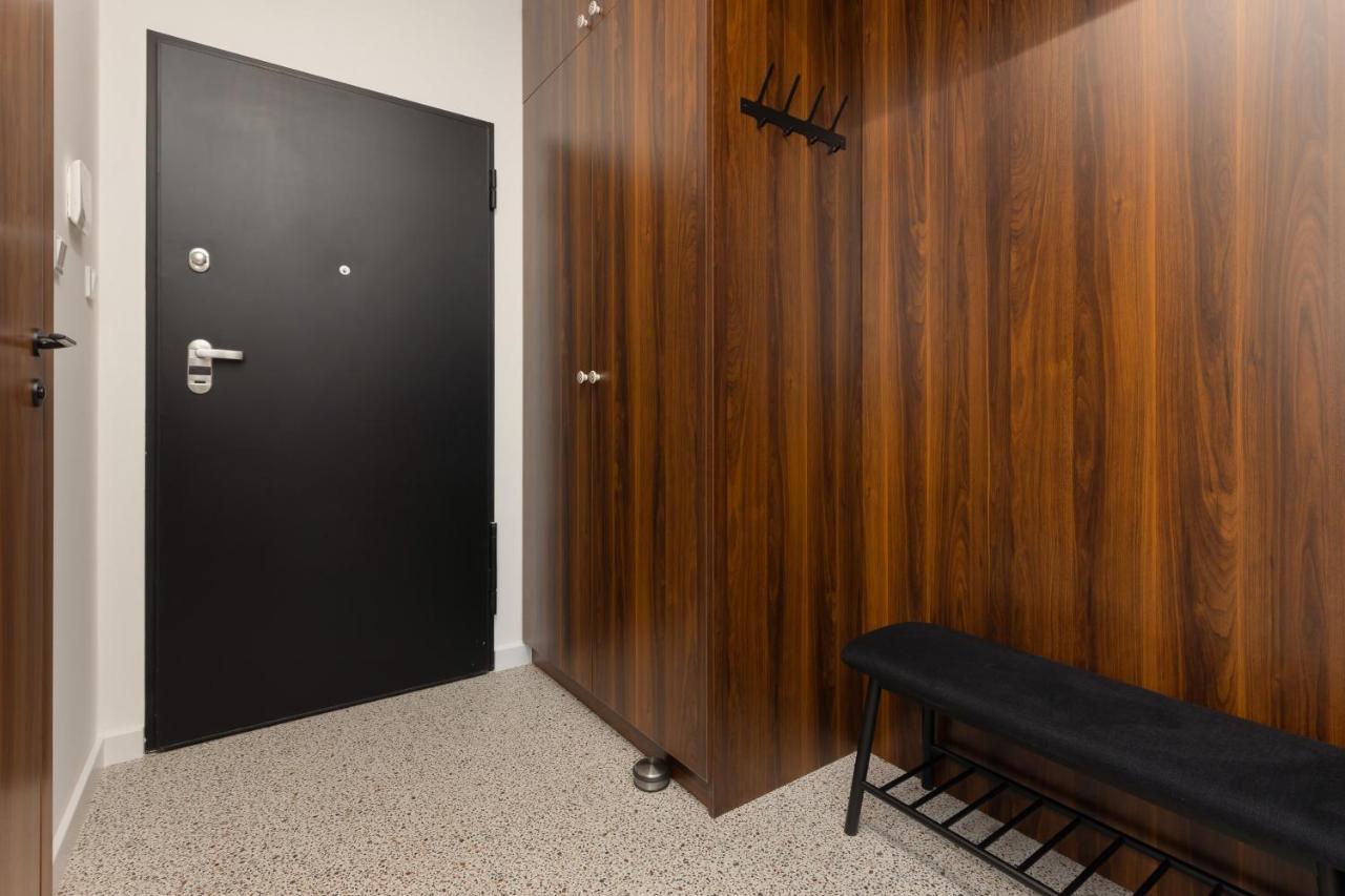 Trendy & Spacious 3-Room Apartament Warsaw Wilanow By Noclegi Renters Luaran gambar